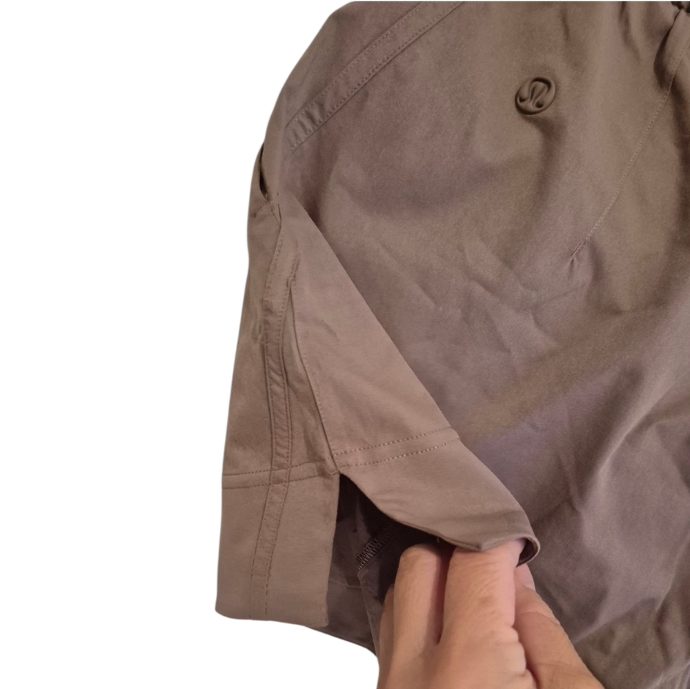 Lululemon Cinchable HR Woven Shorts - Picture 9 of 12